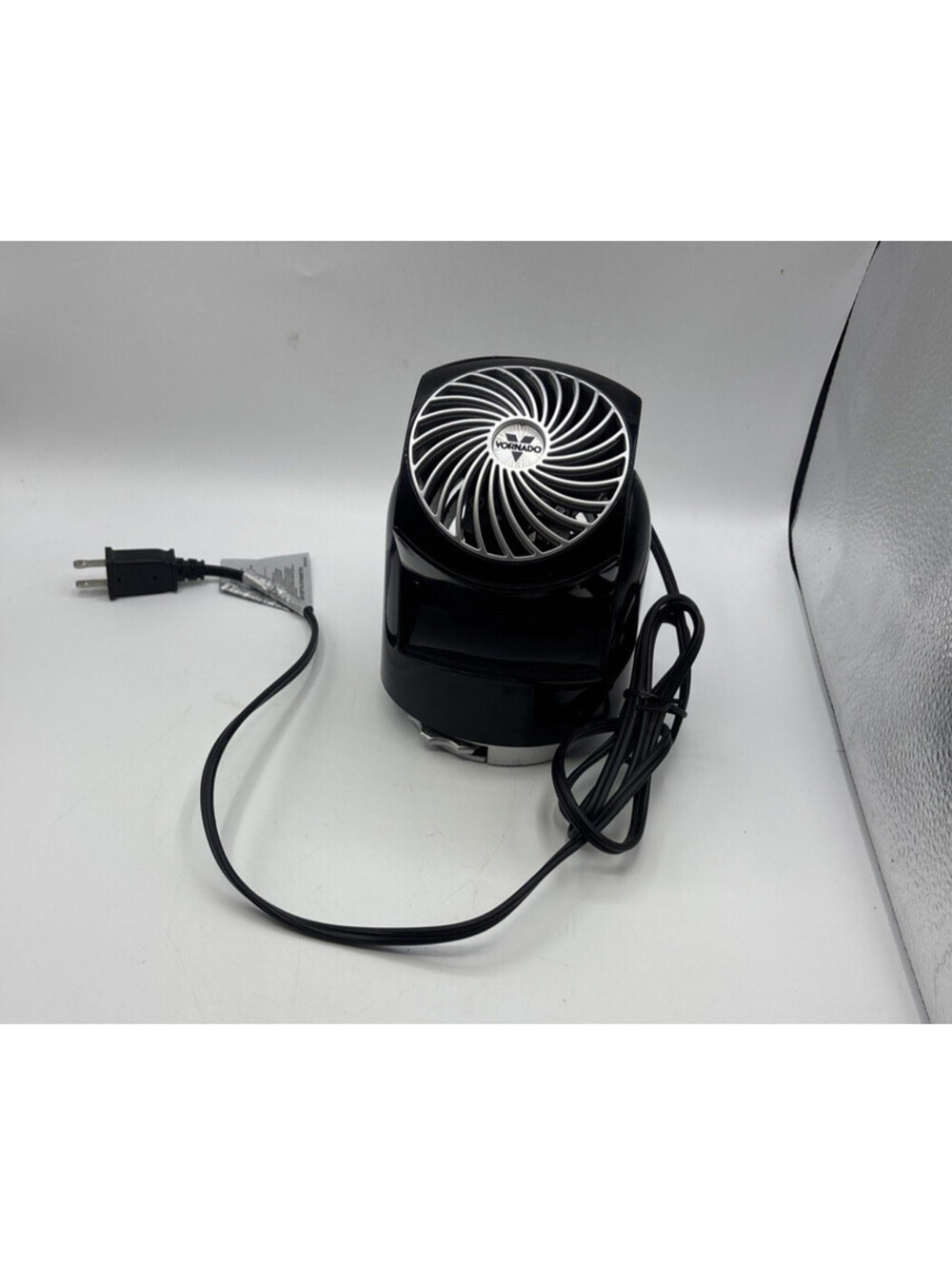 Vornado Flippi V6 Personal Air Circulator- Black